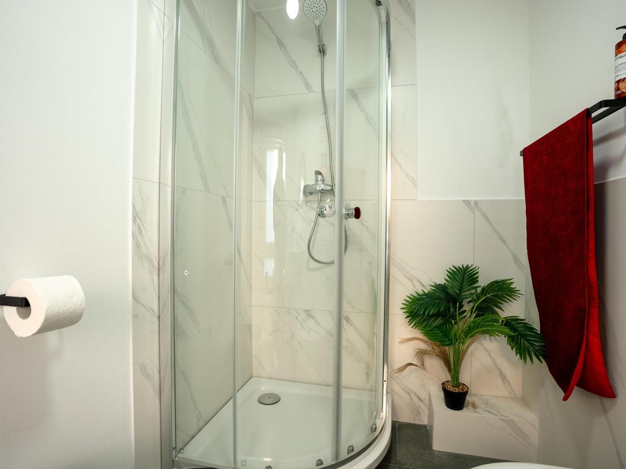 Serviceroom24 - Apartment 4 In Herten Wlan - Smart-Tv - 24-7 Check-In Und Kueche Экстерьер фото