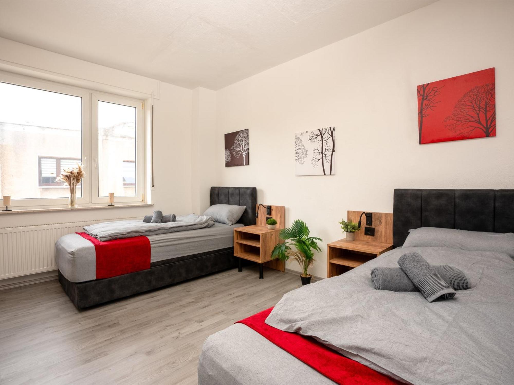 Serviceroom24 - Apartment 4 In Herten Wlan - Smart-Tv - 24-7 Check-In Und Kueche Экстерьер фото