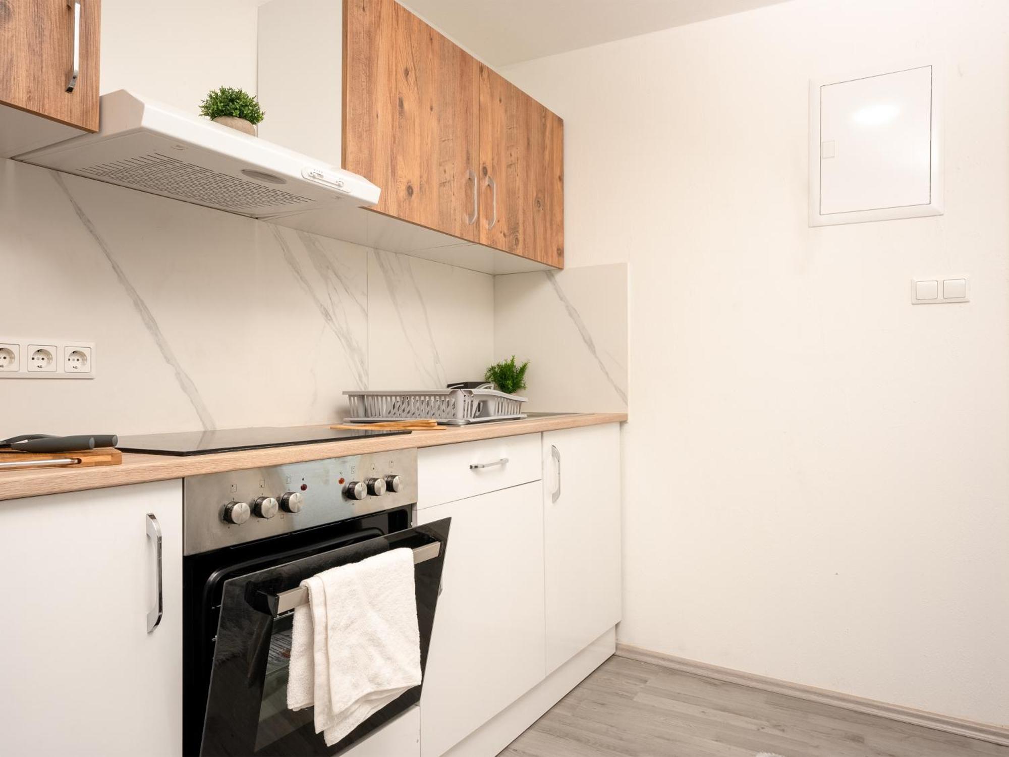 Serviceroom24 - Apartment 4 In Herten Wlan - Smart-Tv - 24-7 Check-In Und Kueche Экстерьер фото